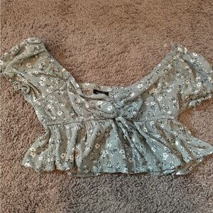 green cropped blouse